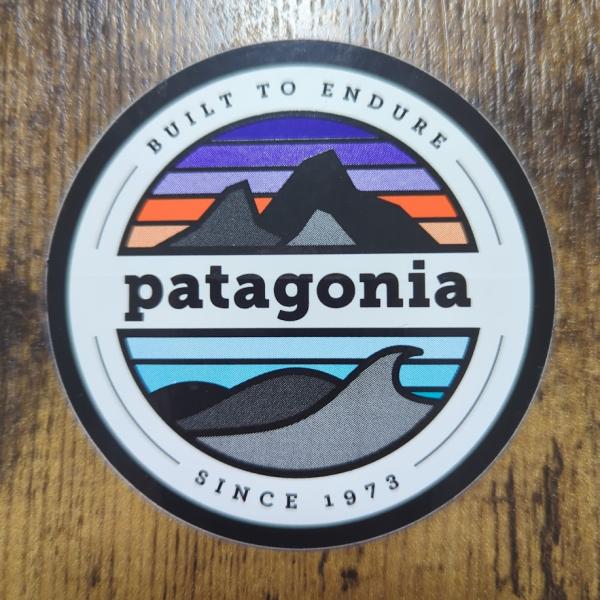 【pa-96】patagonia パタゴニア ステッカー sticker RIVET LOGO FITZROY■カラーマルチカラー■サイズ縦7.6cm×横7.6cm※稀に折れ、印刷ミス、粘着汚れがある場合があります。