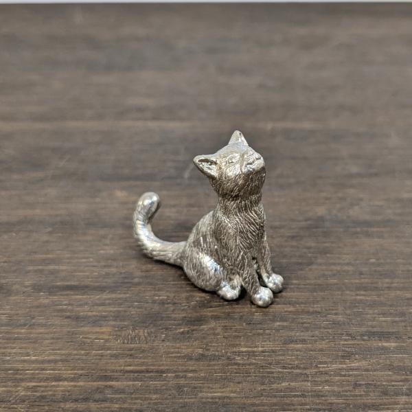 ❇新品未使用❇ アトリエ Y 猫の置物 箸置き メタルアート 錫　5点セット 新品】スズ製 猫の箸置き 錫 はしおき 猫雑貨 ねこ ネコ