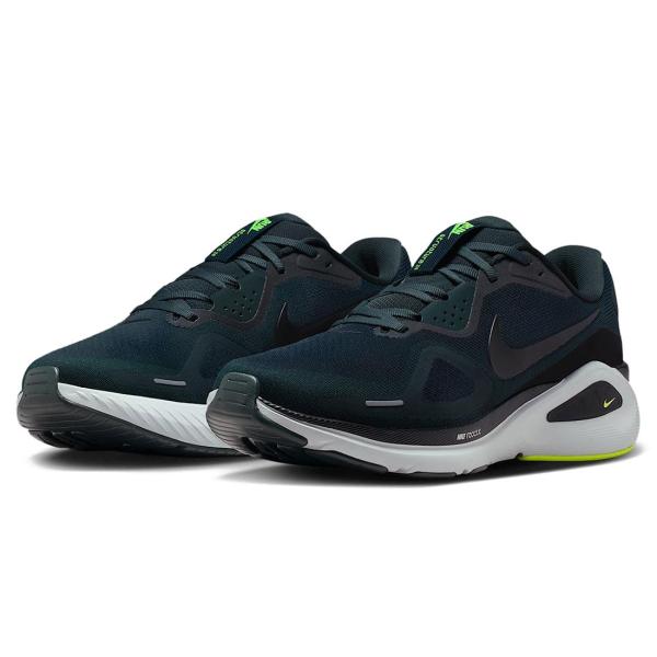 Nike Structure 26