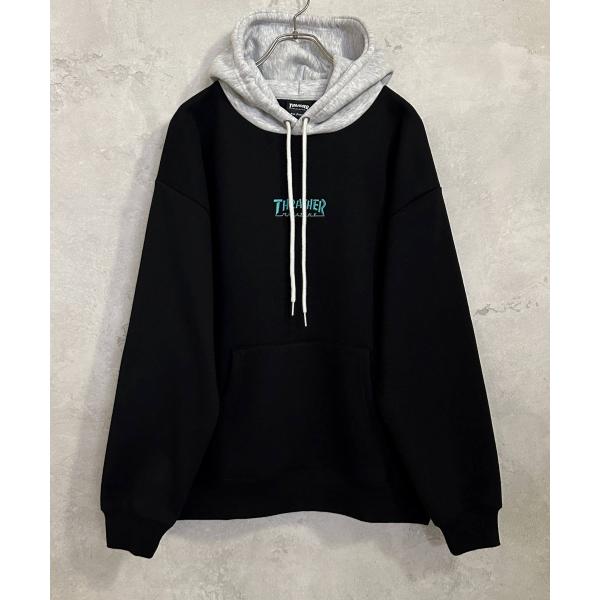 スケートボードブランド「THRASHER」から、暖かな裏起毛のプルパーカーが登場です。レギュラー丈で、ゆったりと着用できるルーズシルエットです。カラーは、アイスグレー・ブラック・エメラルドグリーン・ネイビーの4色展開です。切り替えカラーのフ...