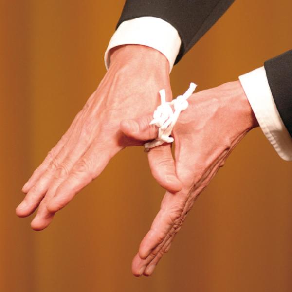 激レア‼️サテン製トップハットファイヤー【絶版品】マジック手品 手品・マジック サムタイ専用紙ひも（50回以上分） R7241A : マジック