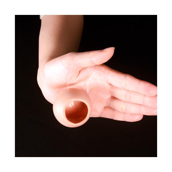 iE}WbN  DPG nJ`[t{[iM~bN̂݁j U2001A