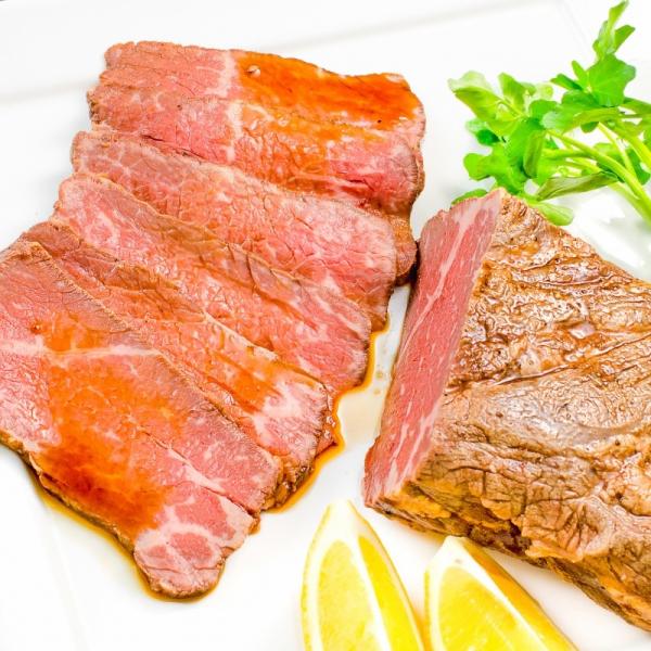 店 モモ肉 トモサンカク クリスマス ローストビーフ 食品 W Roast Beaf 2kg マグロ問屋 高級 おせち モモ肉 訳あり 肉 デパ地下仕様 霜降り おせち まぐろの王様 前後 ブロック 牛肉 2kg