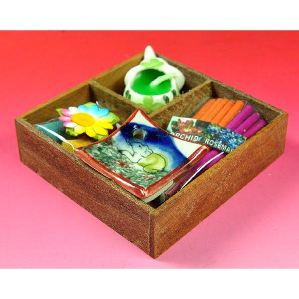 ^C̐ƃE\ÑZbg E[Y}[ 