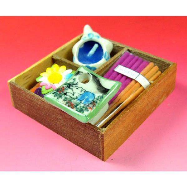 ^C̐ƃE\ÑZbg WX~E[N 