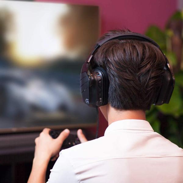 ゲーミングヘッドセット Logicool ロジクール G633 ブラック Dolby Dts 7 1ch 臨場感 Rgb ノイズキャンセリン Masterclass Academy Co Uk
