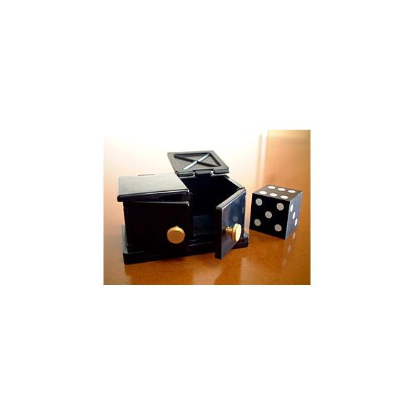 ボックスにサイコロを入れて右か左か当ててもらいましょう。これが全然当たりません！それもそのはず・・・実は・・・子ども相手のマジックとしても最高ですが、大人相手にも非常にウケます。驚くほど手頃なこのお値段は言うまでもなく、”お買い得！”手軽に...