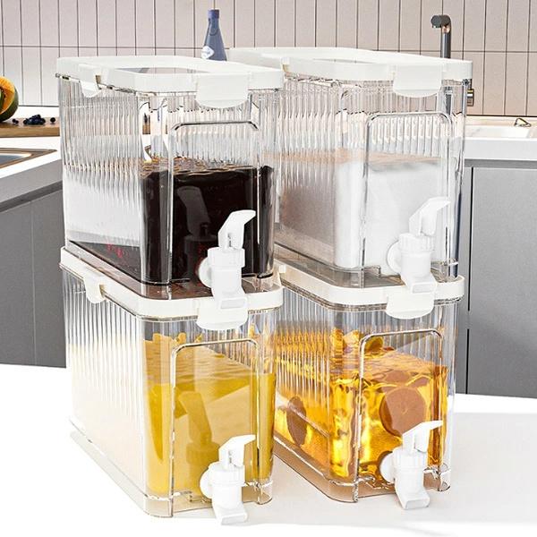 冷水筒 長方形 水差し 4 リットル 横置き プラスチック 秋冬麦茶ポット ドリンクボトル お茶ボトル 蛇口付き 耐冷 大容量 完全密閉型 安全ロック 洗いや