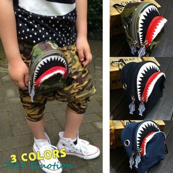 【商品説明】幼稚園や小学生の遠足や普通使いなど、幅広い場面で活躍します。☆手回り品はもちろん、お財布やタオル、携帯などもしまえちゃいます。子供の可愛いと大好きがいっぱい詰まったバッグで、プレゼントにもオススメですよ！！☆※多少の誤差がござい...