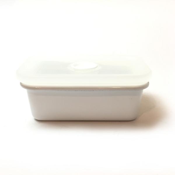 ｛ご購入前のご注意｝ホーロー製品につきましては、白い釉薬をかけきれず黒い釉薬が見えてる箇所がございます。鉄がむき出しの状態ではなく、製造工程上、防ぎきれない工程であることとご利用には問題ないとのメーカーの見解のため良品となります。ご理解のほ...