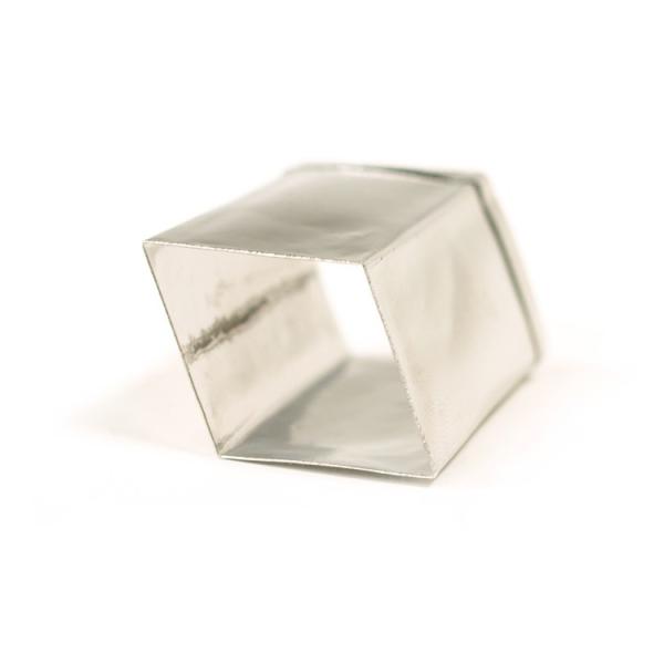 aَq  _C No56 C 26 × 38mm