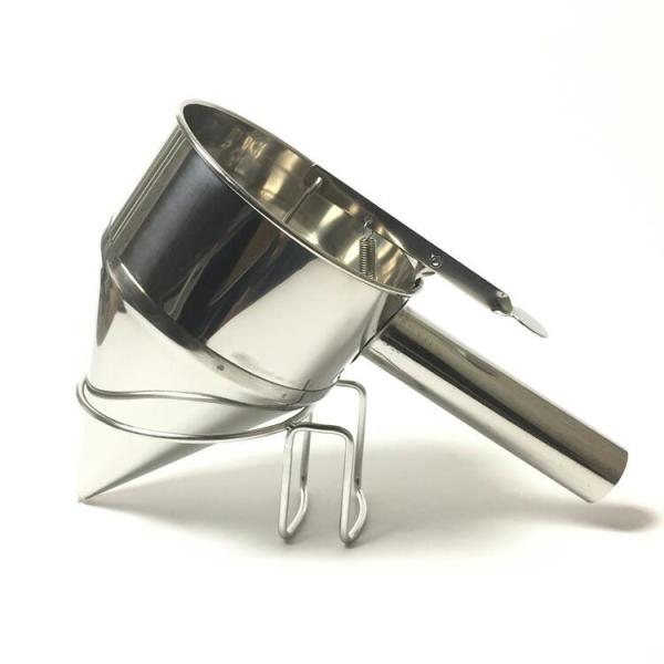 ｛商品仕様｝材質：ステンレスサイズ（約）：[長さ]200、[直径]130、[持ち手含む幅]250、[口径]8mm容量（約）：1.2L製造国：日本｛商品詳細説明｝スマホの方は「商品説明をもっと見る」をご覧下さい。PCの方はページ下部の商品説明...