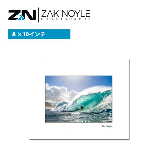 ザック・ノイルは、ハワイ・オアフ島をベースに活動している水中フォトグラファー。ハワイ生まれのロコで海が大好きなアーティスト。莫大な時間を水の中で過ごし、偉大なる海の素晴らしさをドラマティックかつ芸術的に表現し続けています。2011 年にサー...