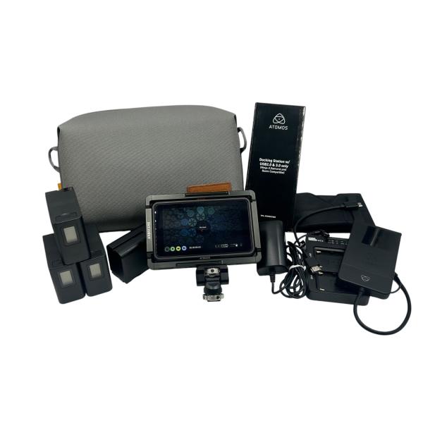 ■ATOMOS NINJA V 5インチ HDRモニターレコーダー SSDケース バッテリー5個 充電器 ケース付 動作確認済み2573021