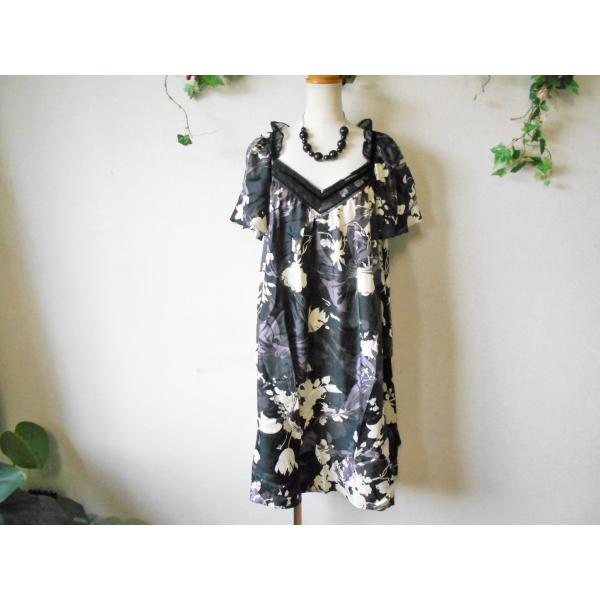 INGEBORG（インゲボルグ） 襟 サイド レース 使用 素敵 な ワンピース