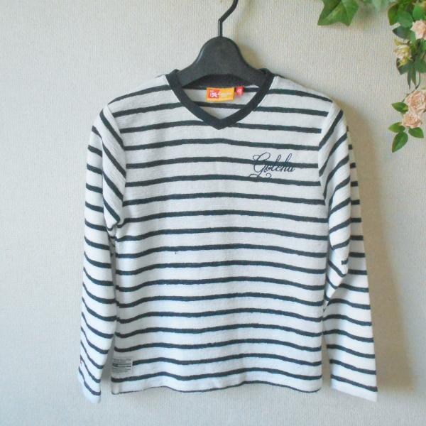 【ブランド名】ガッチャ キッズ GOTCHA KIDS【サイズ】１５０ｃｍ タグ表記＝胸囲７０〜７８ 身長１４５〜１５５【実寸】・身幅（脇下）＝４１ ・着丈（背中央）＝５５ ・肩幅＝３７ ・袖丈＝５２＊実寸は平置きです。多少の誤差があるかも...