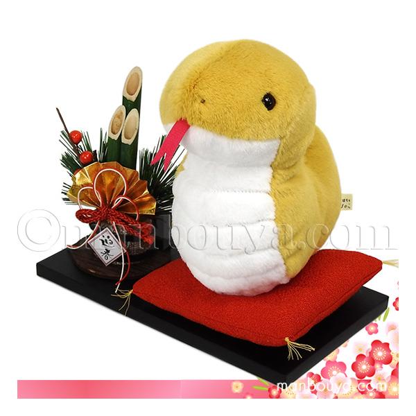 未使用　正月　干支のぬいぐるみ　置き物など　まとめ売 2025年 干支 蛇 置物 ぬいぐるみ 正月 飾り 内藤デザイン研究所