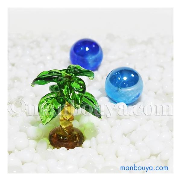 V̖ ~j`A KX׍H C u tH[J[g q̖  [֔