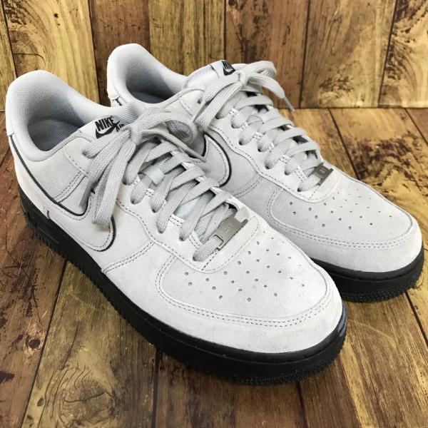 NIKE（ナイキ） NIKE AIR FORCE 1 07 LV8 SMOKE GREY SUEDE (ナイキ