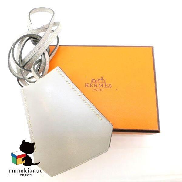 HERMES エルメス クロシェット ネックレス BOXグレー ライト HERMES エルメス クロシェット ネックレス BOXグレー ライト