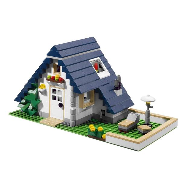 lego apple tree house