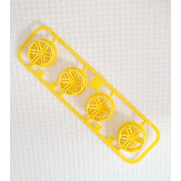 12本スポークホイール イエローです。※パーツ単品の為、パッケージ等は、ございません。