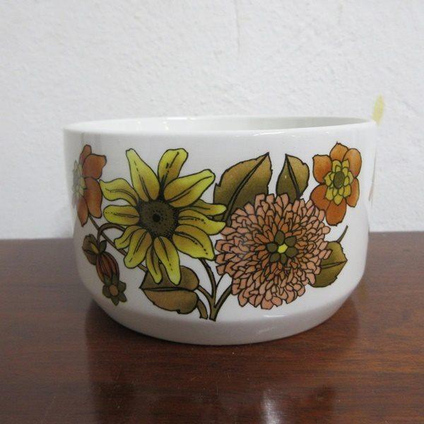 1067sb イギリス ヴィンテージ ホステス・テーブルウェア シュガーボウル シュガーポット 英国製 tablewareイギリスより入荷致しましたビンテージ雑貨　英国製Hostess Tableware Ltdのシュガーボウルです。Hos...