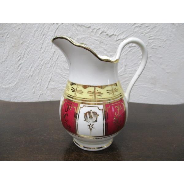 1492f クリーマー ミルクジャグ 茶器 フラワーベース  飾り イギリス 英国 キッチン雑貨 tablewareイギリスより入荷致しましたキッチン雑貨　クリーマーです。クリーマー１点の出品となります。素敵なデザインのお品です。サイズ　W...