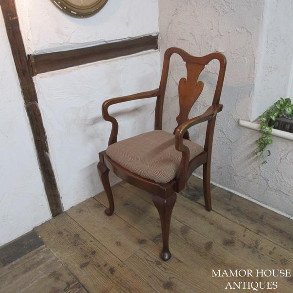 イギリス アンティーク 家具 アームチェア クイーンアンチェア 4537e イギリス アンティーク 家具 アームチェア クイーンアンチェア