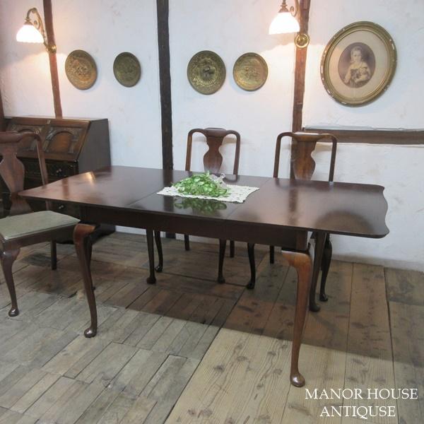 数々の賞を受賞 イギリス アンティーク 家具 ダイニングテーブル