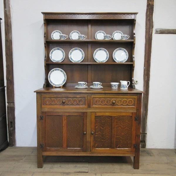 【猫脚】 キャビネット イギリス ヴィンテージ カップボード 食器棚 猫脚】 キャビネット イギリス ヴィンテージ カップボード 食器棚