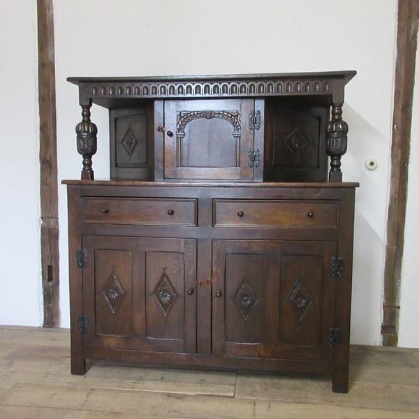 英国製アンティークカップボード食器棚飾棚サイドボード