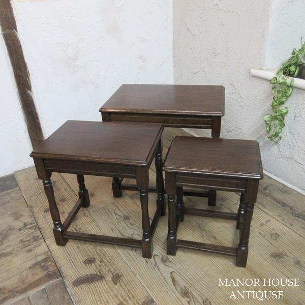 イギリス アンティーク 家具 ネストテーブル サイドテーブル 3台組 6336d イギリス アンティーク 家具 ネストテーブル サイドテーブル 3台組