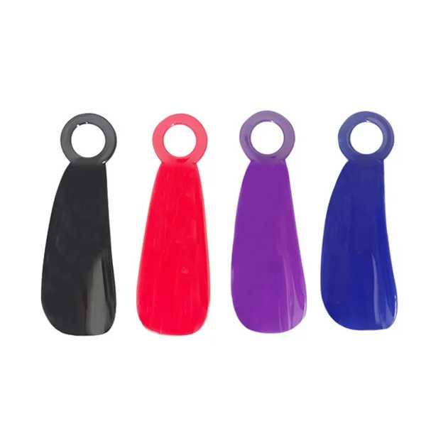 Hignに関係する化学物質:なしパータンタイプ:固体モデル番号:XZ素材:プラスチック起源:Cn (原点)項目タイプ:靴の角color:Black, Red, Dark Bluesize:14CM