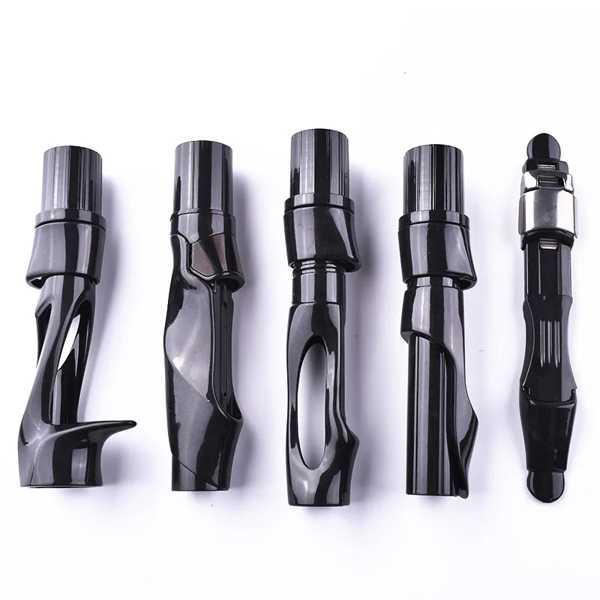 カーボンホイールシート製品はカーボン製で、黒の光沢のある塗装が施されており、高級感のある製品です。 軽量かつ高硬度 サイズ: 16# 1 ピース/ロット