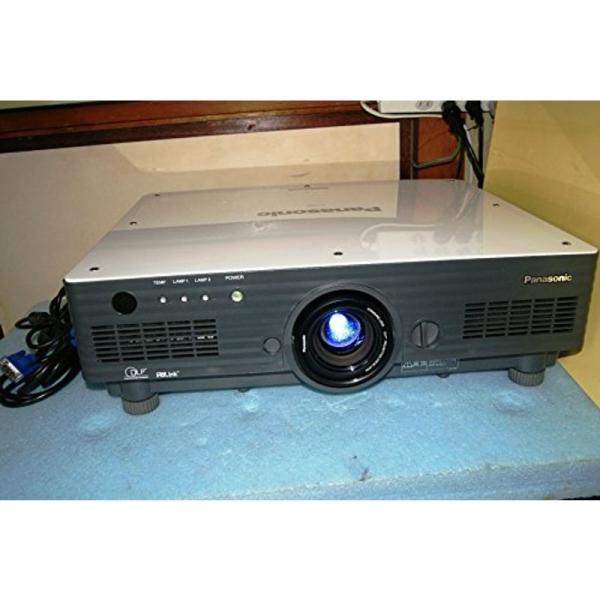 パナソニック DLPプロジェクター(4000lm、XGA) PT-D4000 : 満 パナソニック DLPプロジェクター(4000lm、XGA) PT-D4000 : 満