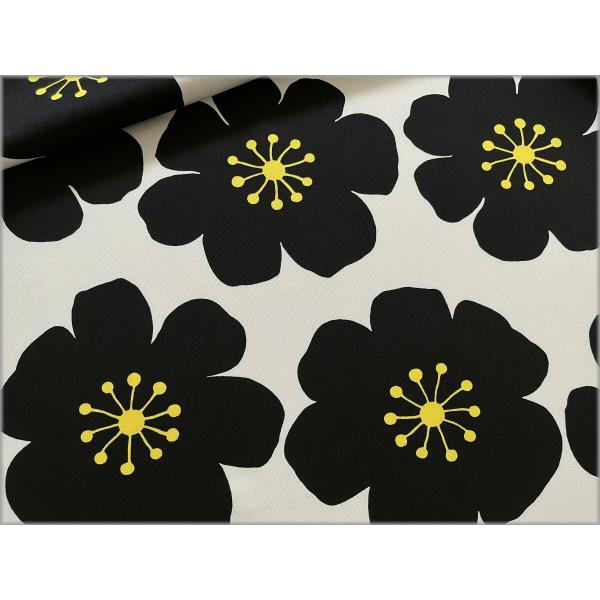 marble 50cｍ オックス 生地 布 プリント おおきなフラワー 花柄 vanilla black 19A