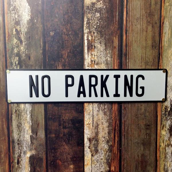 E4 Xg[gTC #004 NO PARKING // HW AJG