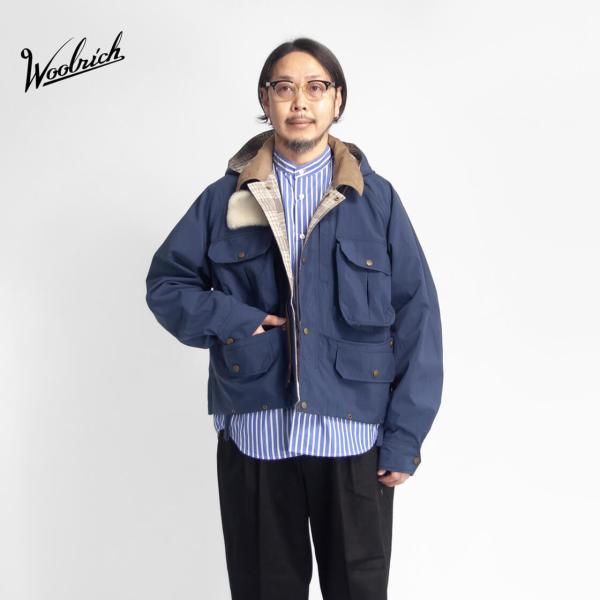 新品未使用 WOOLRICH ナイロンジャケット　フード付　ネイビー　アローズ marcarrows_sv-wjou0188