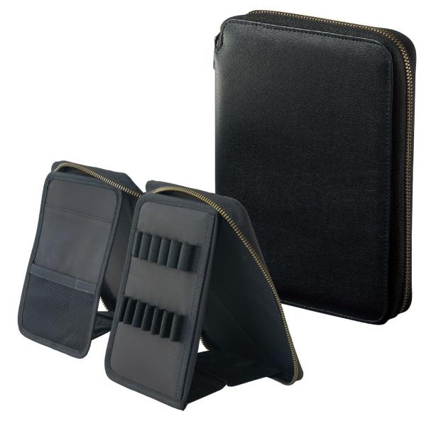 カラー：ジェットブラックスタイル：スタンドブック1．ポケットプレート：シャープ替芯ケースや定規を入れて。2．ペンホルダープレート：６本収納可能3．背面ポケット：B6サイズのノートや手帳の収納に。