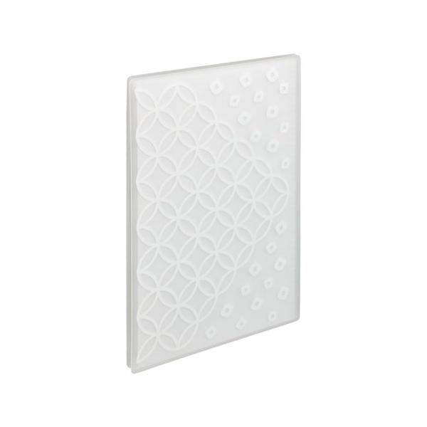 カラー：七宝サイズ：11ポケットスタイル：御朱印帳(11ポケット)【収容量】22枚（1ポケット2枚）【本体寸法】幅×奥行×高さ／131×8×189mm【本体重量】144g【材質】表紙／ポリプロピレン（生地厚1.2mm）、ジャバラポケット／ポ...