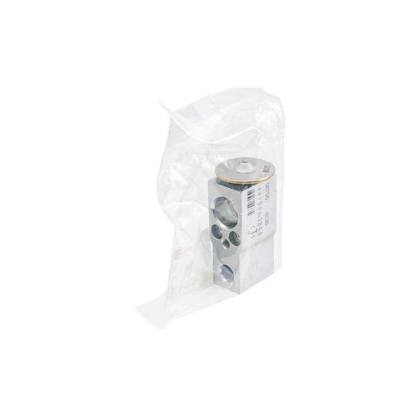 [։@DAIHATSU (_Cnc) i N[GLXpV ou i88515-B2020