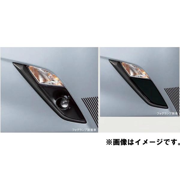 ケンスタイル フォグランプガーニッシュ アクセラ 純正 マツダ