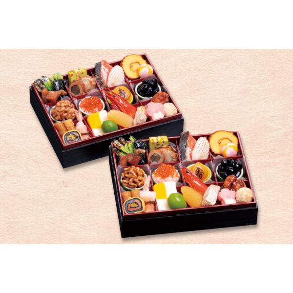 十二升に分けられた折箱に、食材を少量ずつ可憐に盛り付けた、一人一折の銘々おせち料理です。●承り期間：12月22日（月）15：00まで●お届け日：12月31日(水)（時間の指定はできません）●配達可能エリア：首都圏のみ配達可能商品となります。...