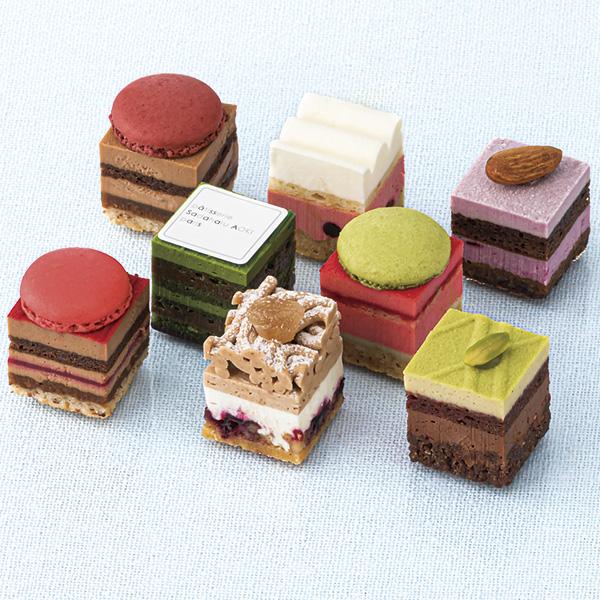 クリスマス ケーキ 限定 パティスリー サダハル アオキ パリ ノエル チーズ ケーク マカロン 5p 産地直送商品 丸広百貨店 ヤフー店 通販 Yahoo ショッピング