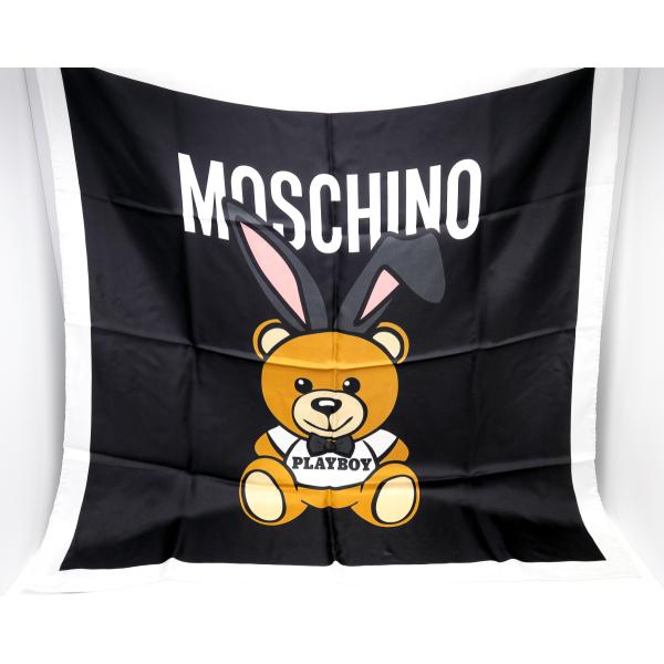 犬柄スカーフ　モスキーノ MOSCHINOのフリマアイテム一覧