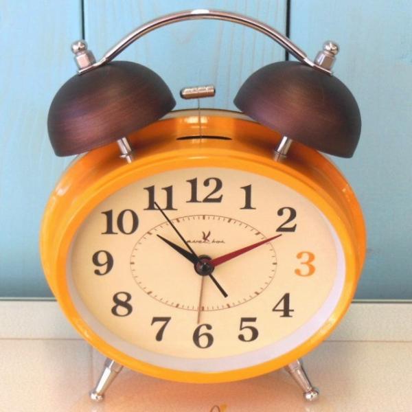 大きなベル音の目覚まし時計！アベクトアラームクロック【ＹＥ】　※定形外可450円