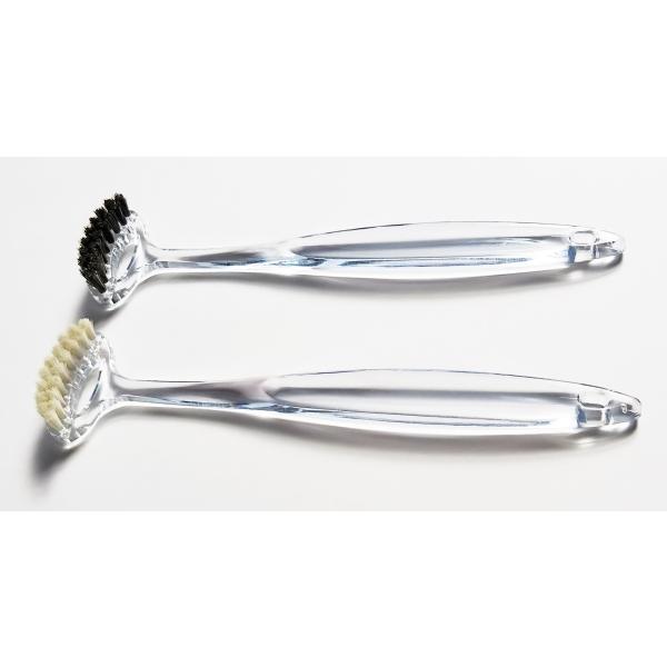 [Release date: September 30, 2020]舌ブラシは昭和時代、ほとんどなく平成になり僅かなメーカーが生産し、令和にはいり脚光を浴びました。ブラシとしての歴史の浅い舌ブラシは、毛先がナイロン製・シリコン製が殆どです。...