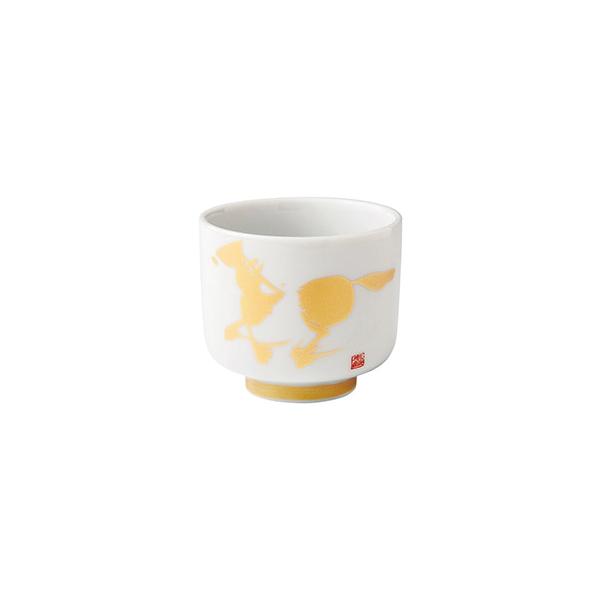 ◎丸モ高木陶器直営◎古来より行われてきた「利き酒」で使われるお猪口の底に描かれた青色の二重の円です。その模様は日本酒の色や濁りを見るためのもの。素材：陶磁器サイズ：φ62mm×H56mm容量：90cc