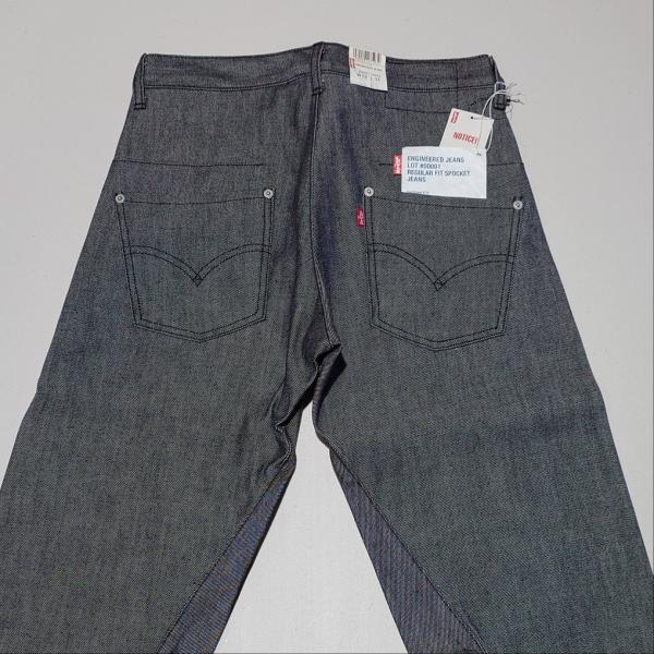 Levi's（リーバイス） / 【レギュラー】ENGINEERED JEANS 00001-0935